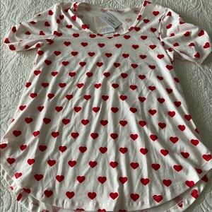 LuLaRoe Heart Shirt size XS